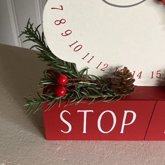 NWT- Wooden Santa Please Stop Here 🎅🏻 Days To Christmas Countdown Decoration - Picture 12 of 16
